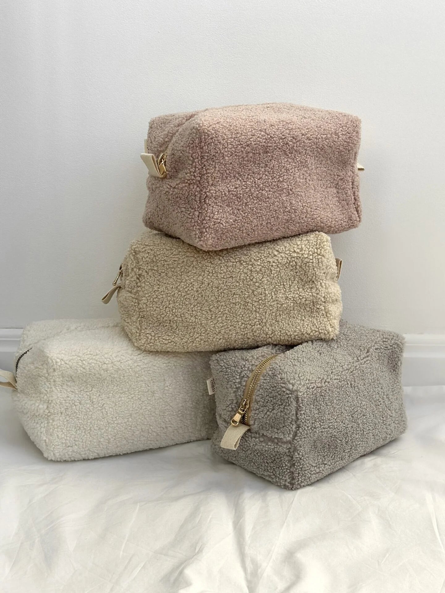 Cloud Pouch - Carry